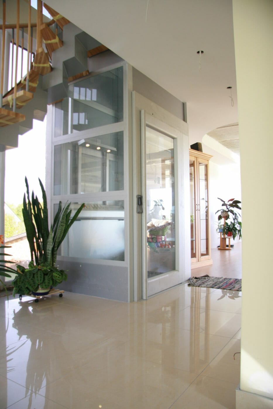 Home Lifts | Through Floor Lifts | Domestic Lifts